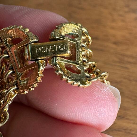 Vintage Monet Multi strand Necklace Link Chain With Wreaths - Picture 5 of 5